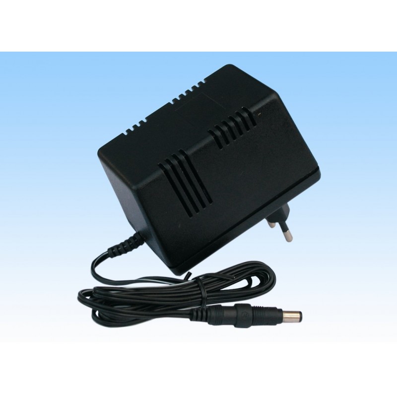 Alimenatore a spina 45W 12Vdc-3.8 Amp. Alimenatore a spina 45W 12Vdc-3.8 Amp.